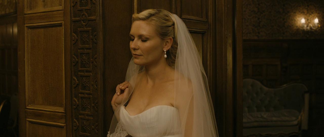 Melancholia_BluRay257.jpg