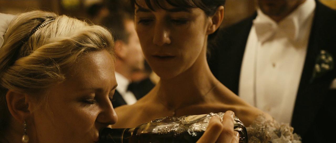 Melancholia_BluRay325.jpg