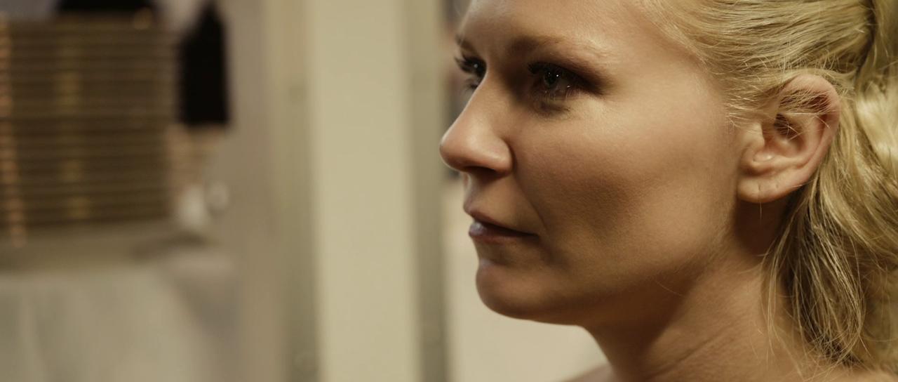 Melancholia_BluRay430.jpg