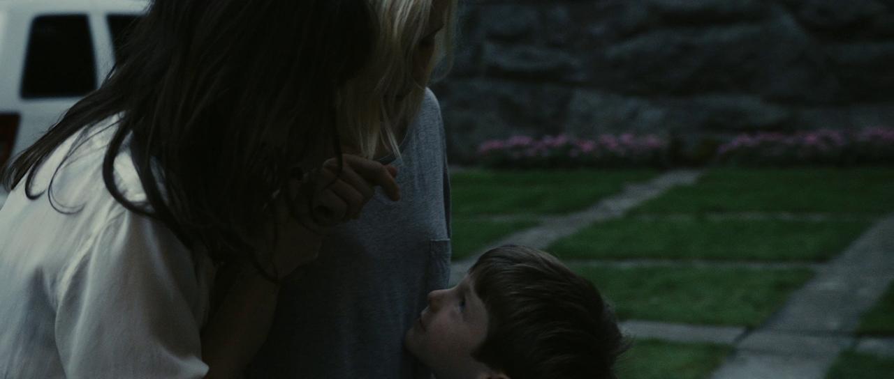 Melancholia_BluRay485.jpg