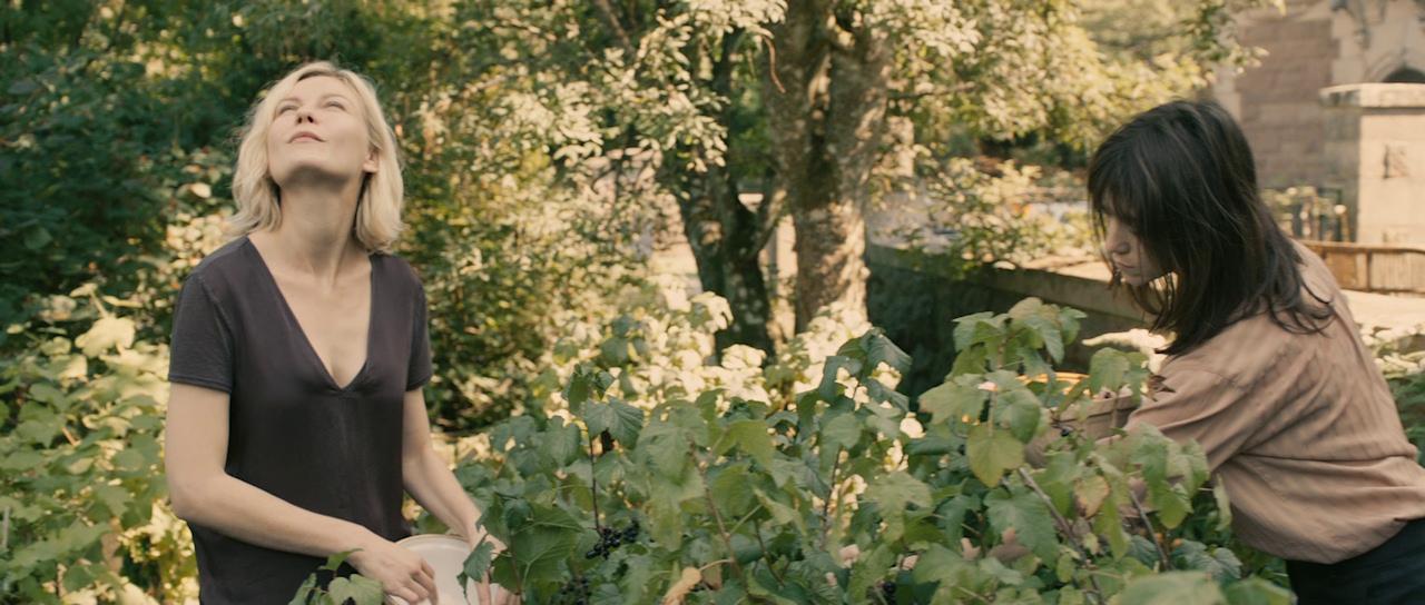 Melancholia_BluRay540.jpg