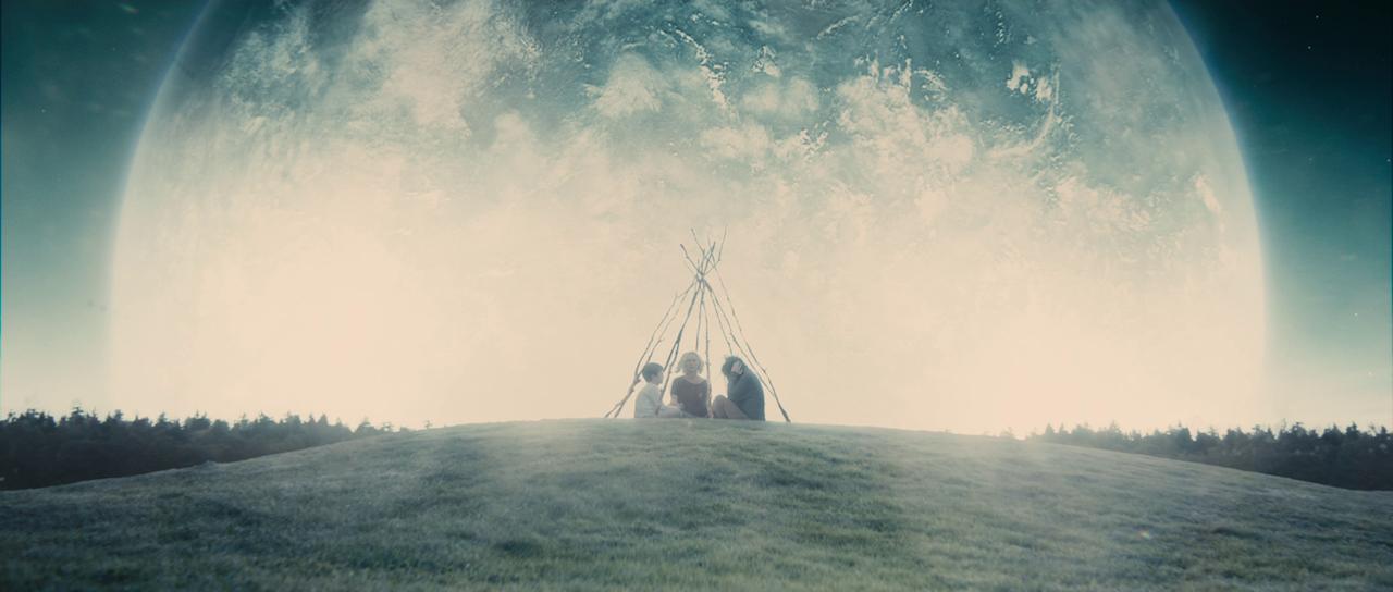 Melancholia_BluRay747.jpg