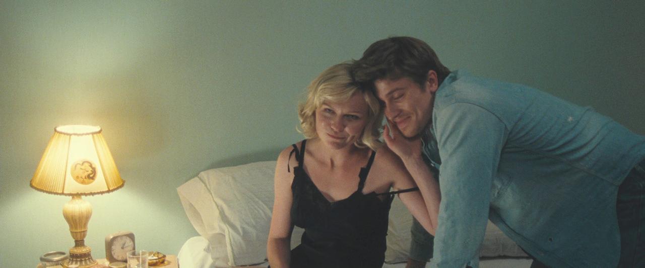 OnTheRoad_BluRay023.jpg