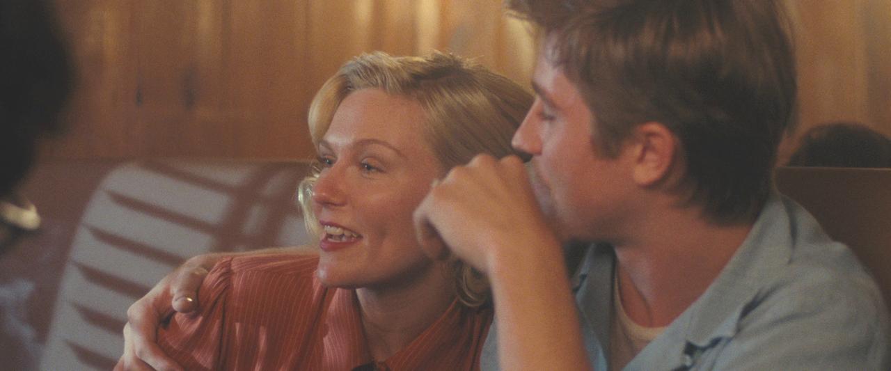OnTheRoad_BluRay035.jpg