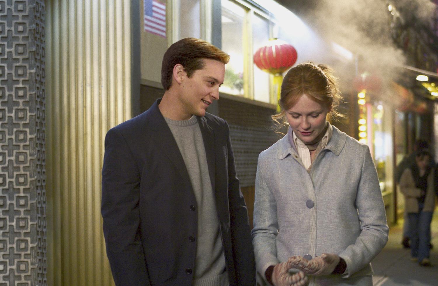 spidey2still_10.jpg