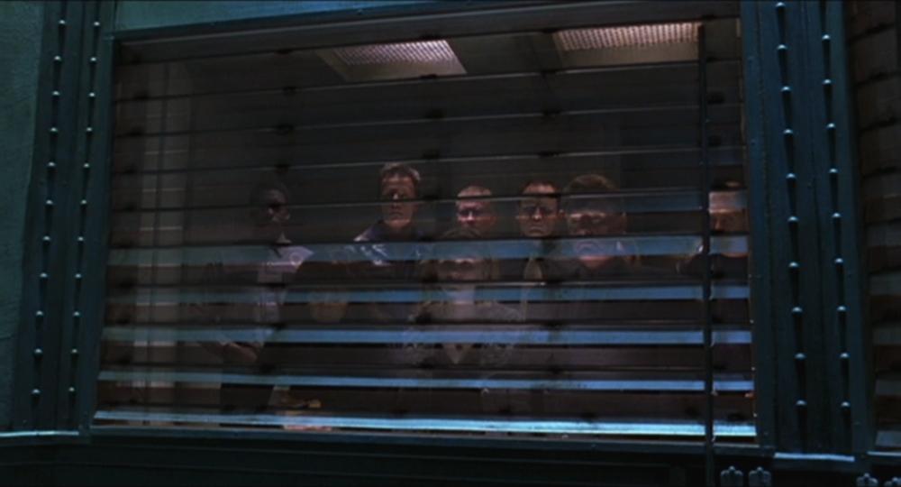 CrowDVD_009.jpg