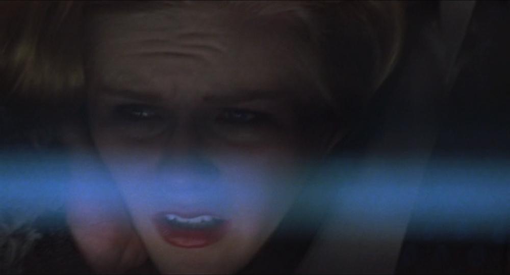 CrowDVD_026.jpg