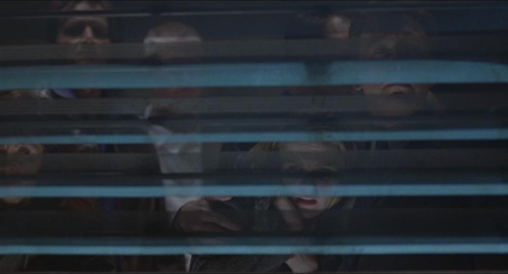 CrowDVD_027.jpg