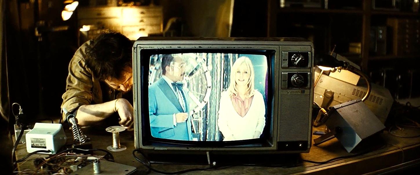 UpsideDown_BluRay071.jpg