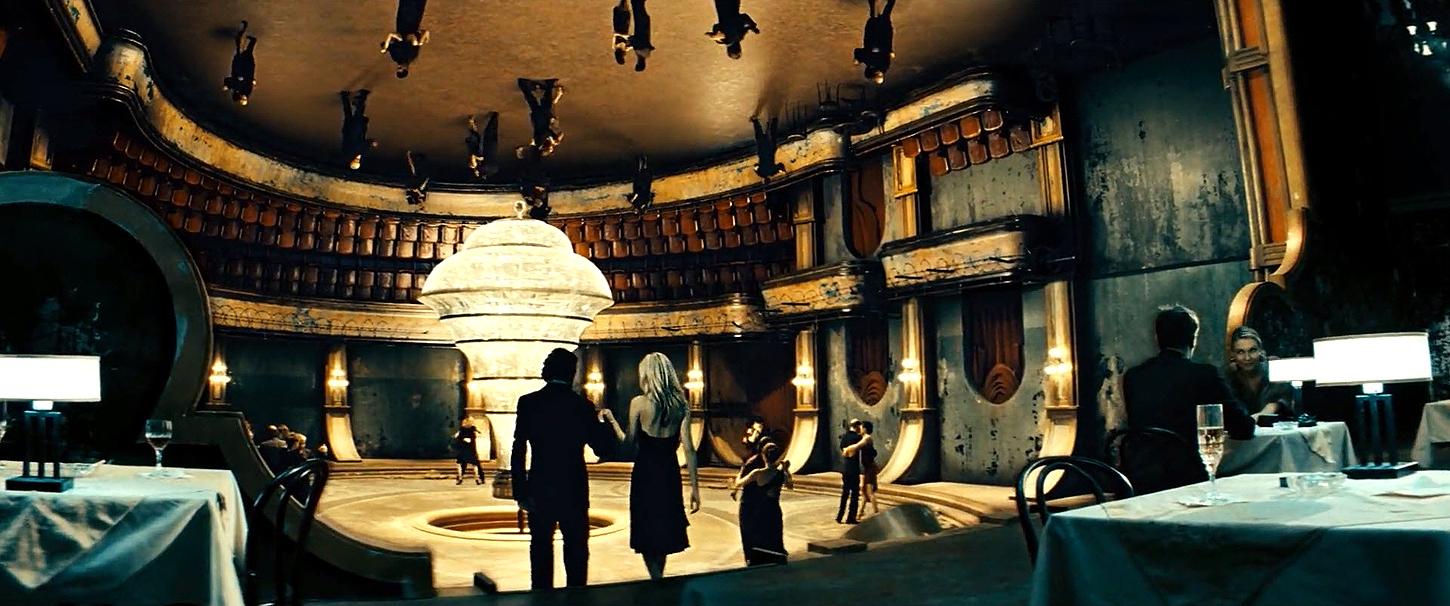 UpsideDown_BluRay095.jpg