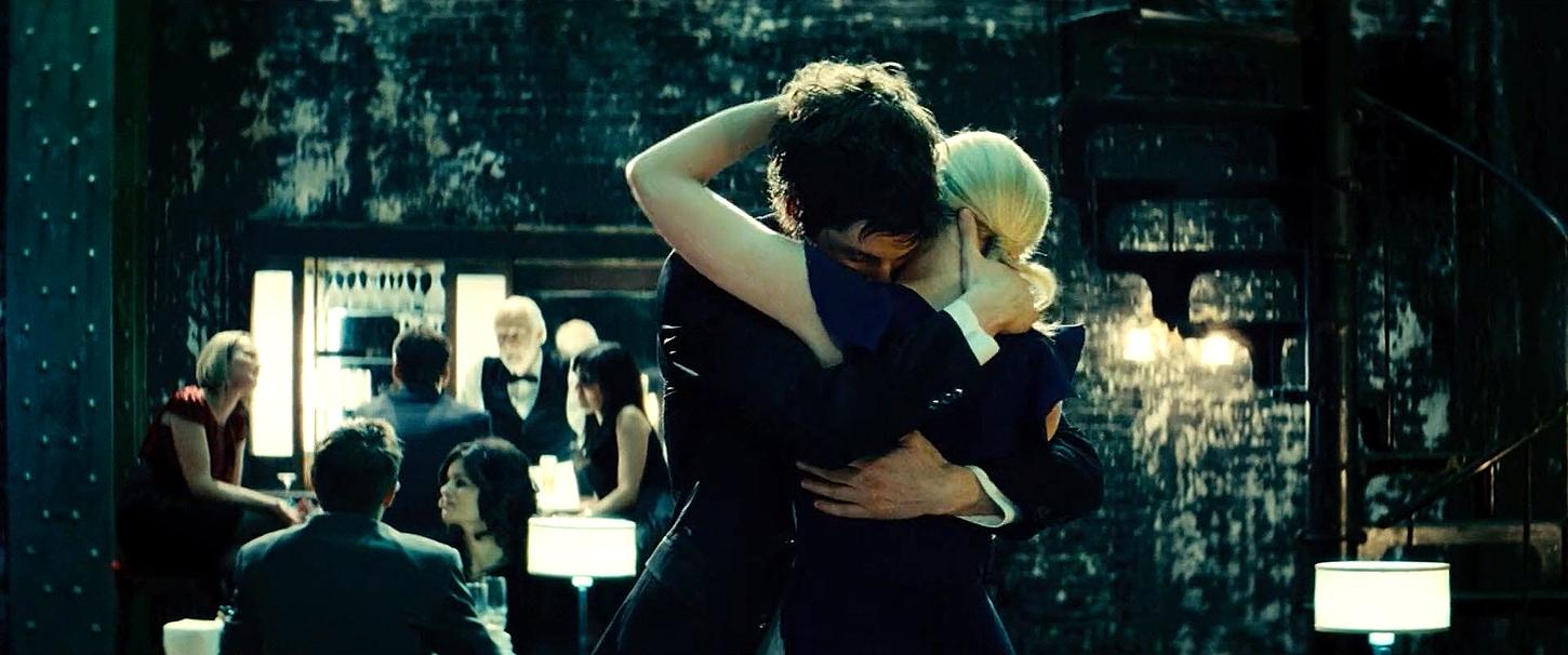 UpsideDown_BluRay371.jpg