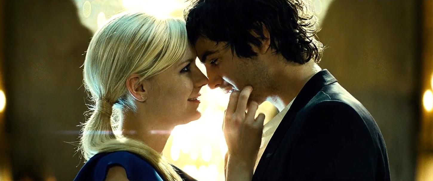 UpsideDown_BluRay372.jpg