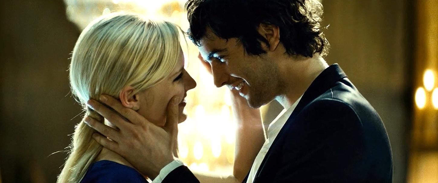 UpsideDown_BluRay390.jpg