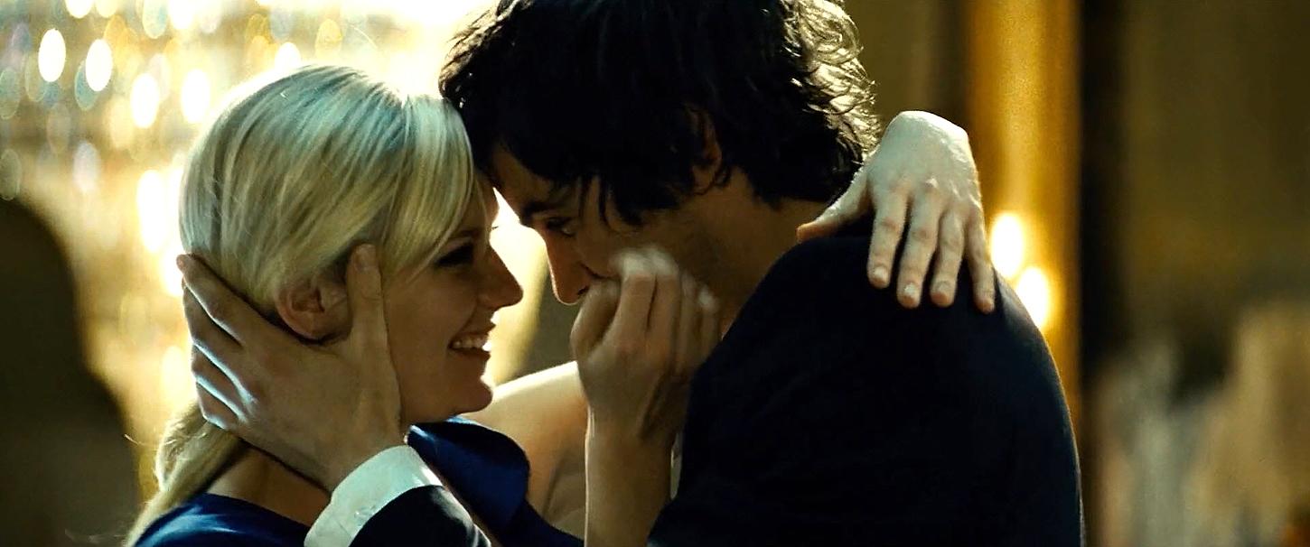 UpsideDown_BluRay392.jpg