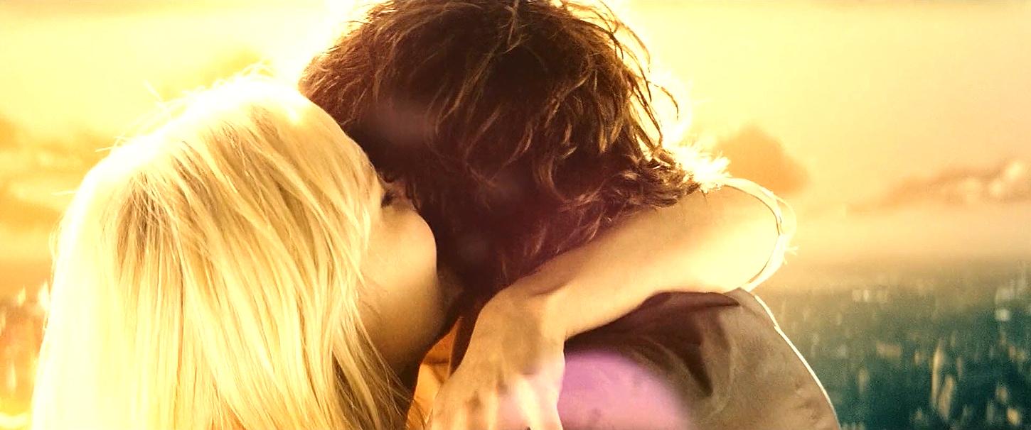UpsideDown_BluRay478.jpg