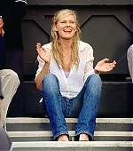 wimbpress04.jpg