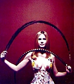 Filename=001.jpg
Filesize=23KiB
Dimensions=350x450
Date added=Jul 17, 2004 001.jpg